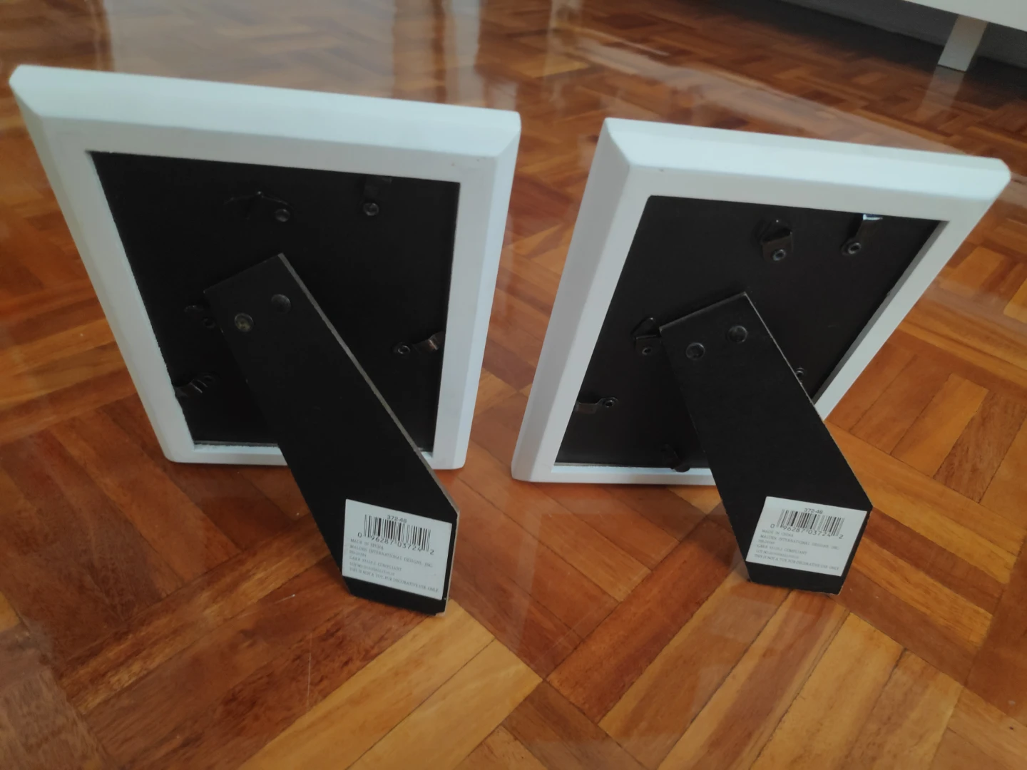 Two White Photo Frames - photo 2