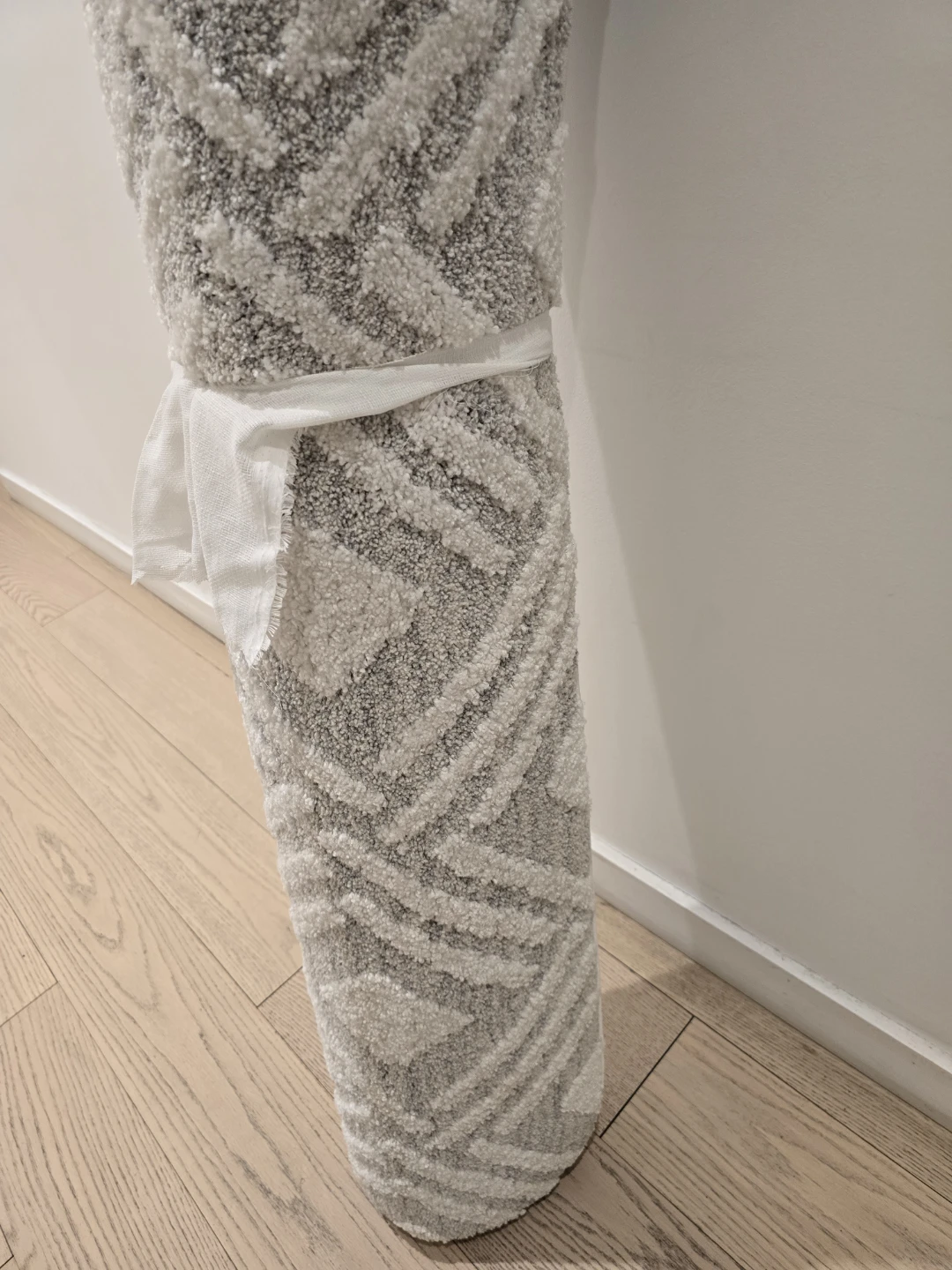 Scott Living Corinth Light Grey Rug 160 cm x 213 cm - photo 3