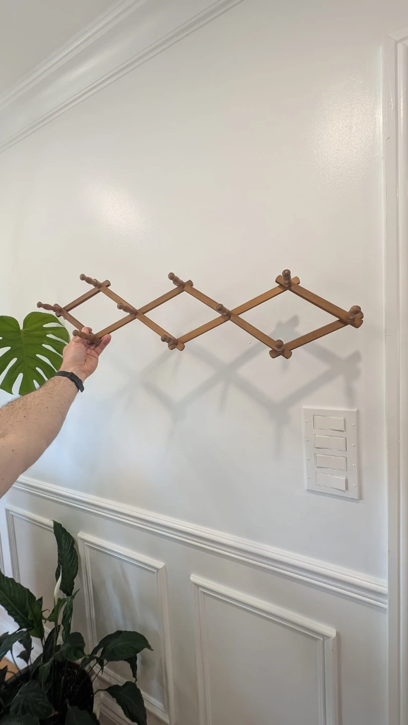 Wooden Accordion Wall Hook Rack - photo 3