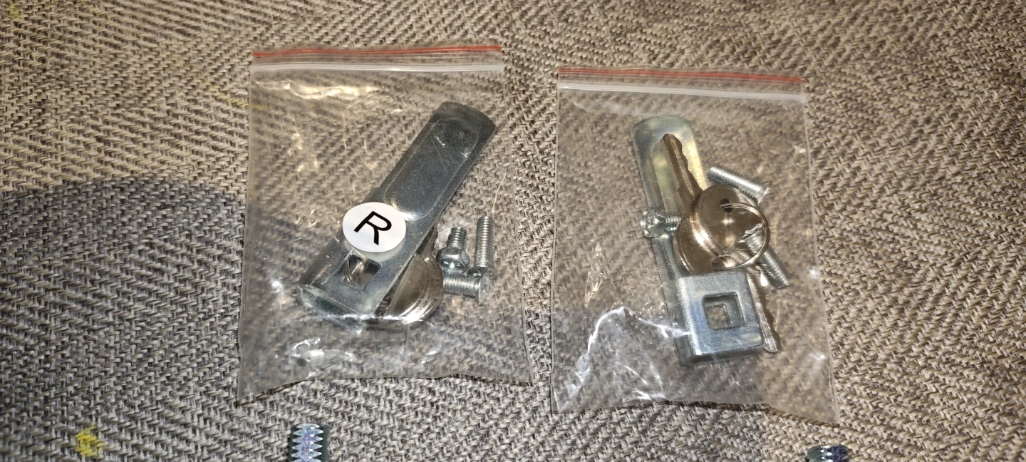 2 T-Handle RV Truck Topper Locking Handles with Keys - photo 3