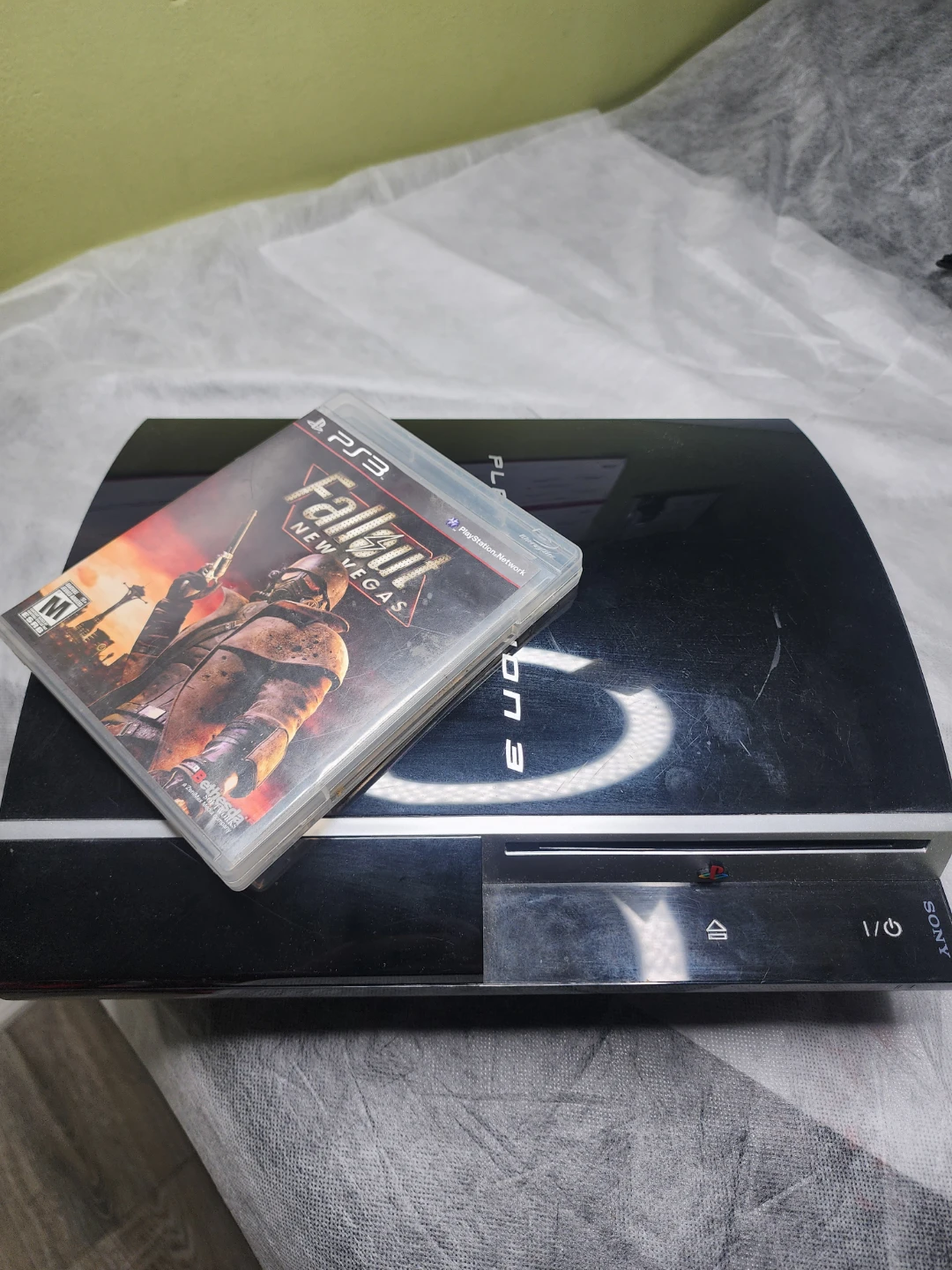 Sony PlayStation 3 Console with Fallout: New Vegas Game