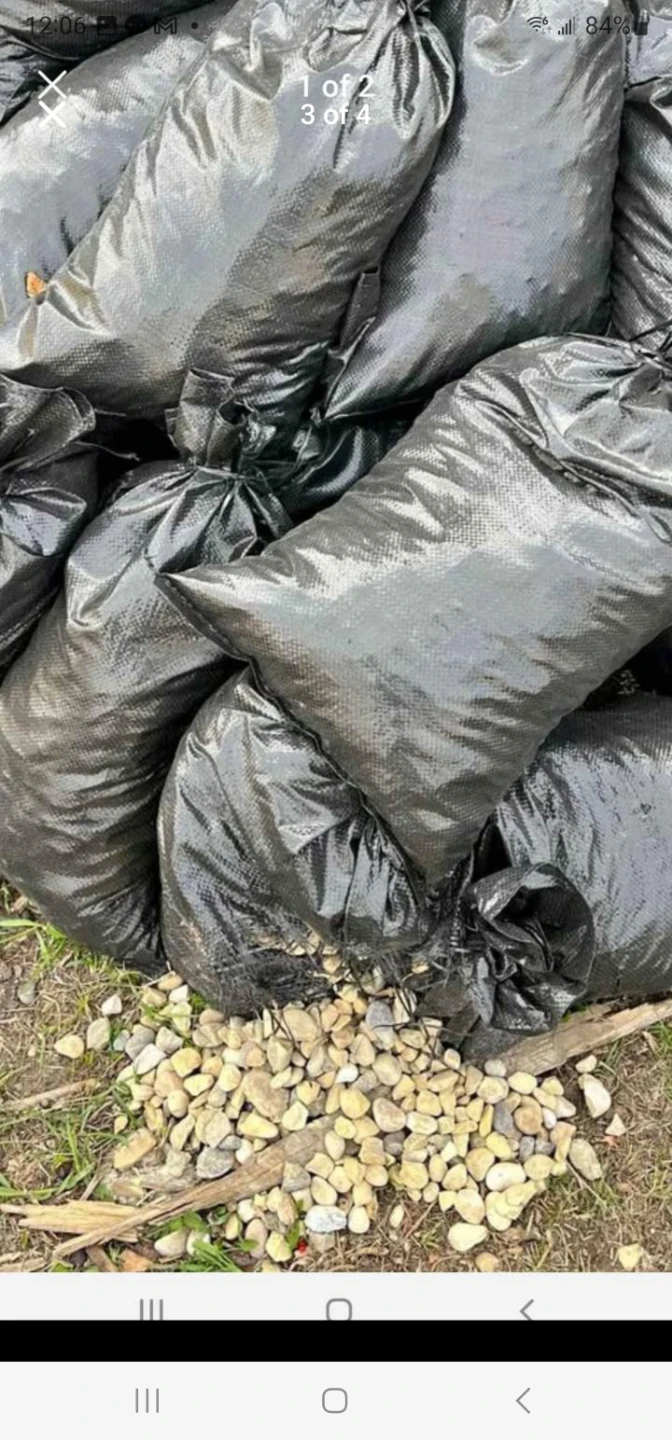 Bagged Landscaping Gravel