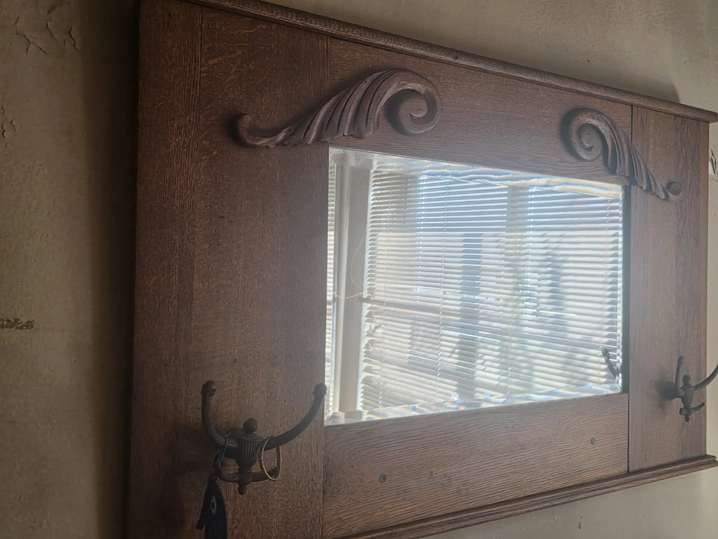 Antique Oak Hall Tree Mirror with Hooks - photo 2