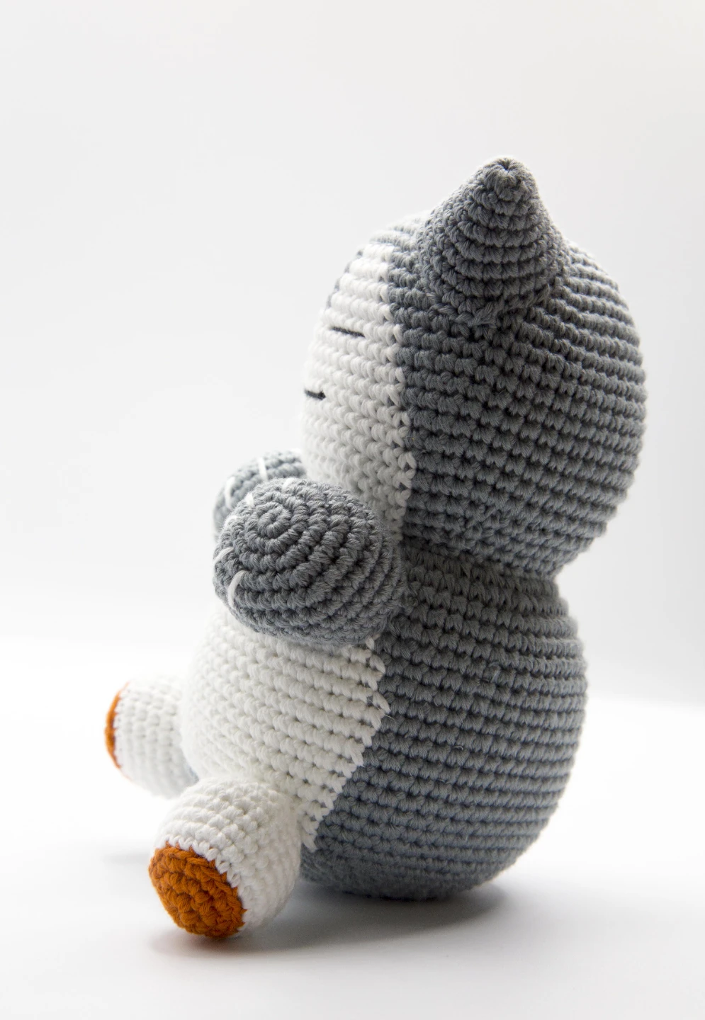 Crocheted Snorlax Plush Toy - photo 5
