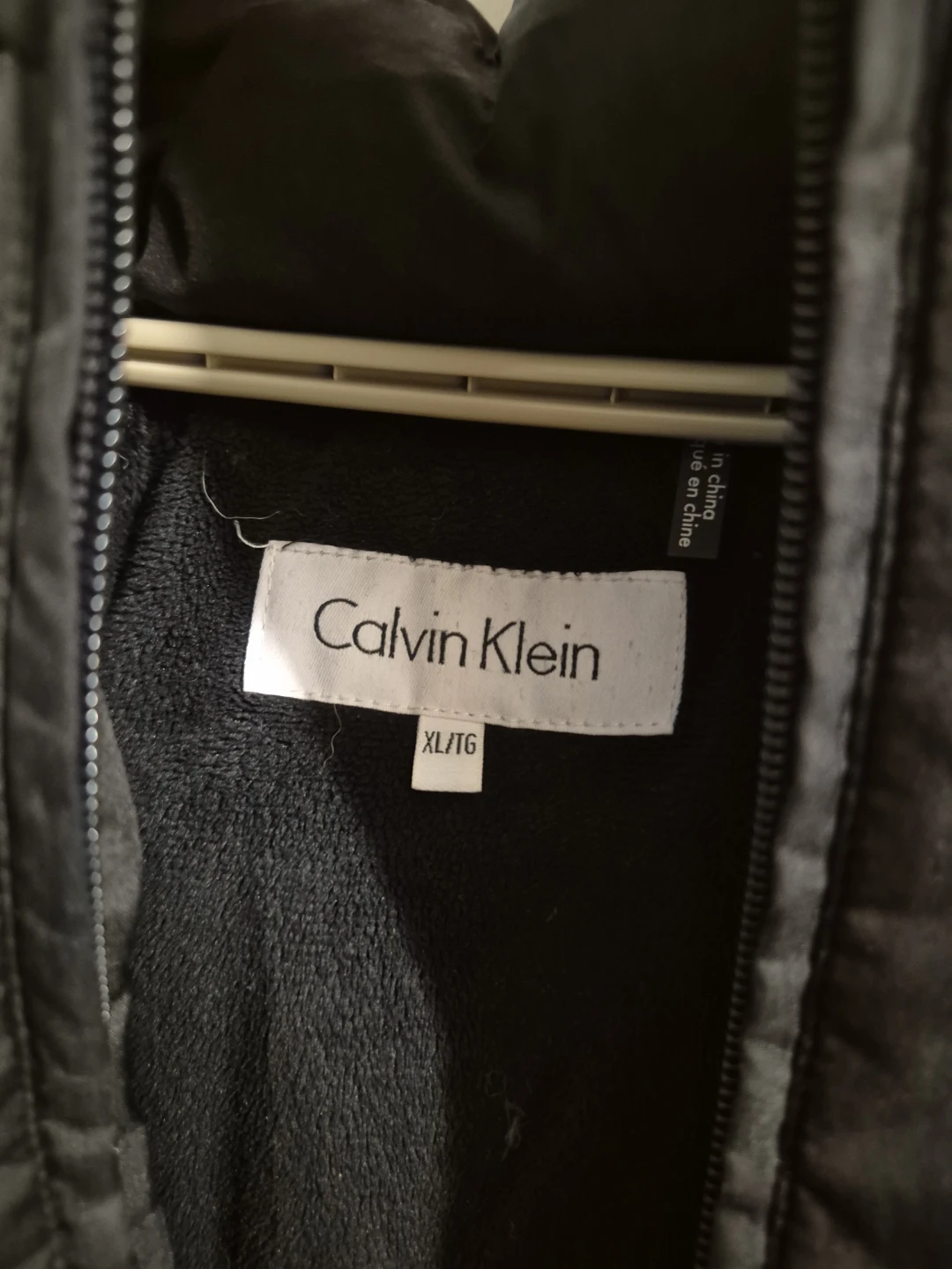 Calvin Klein Black Puffer Coat with Fur Hood - XL/TG - photo 3