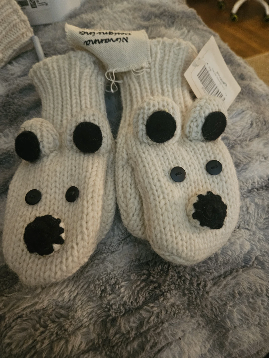 Nirvanna  Nepal Designs-Hand Knit Mittens