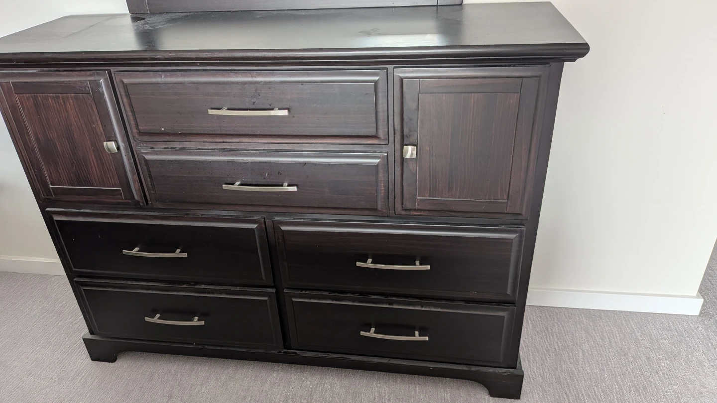 California King master Bedroom set - photo 5