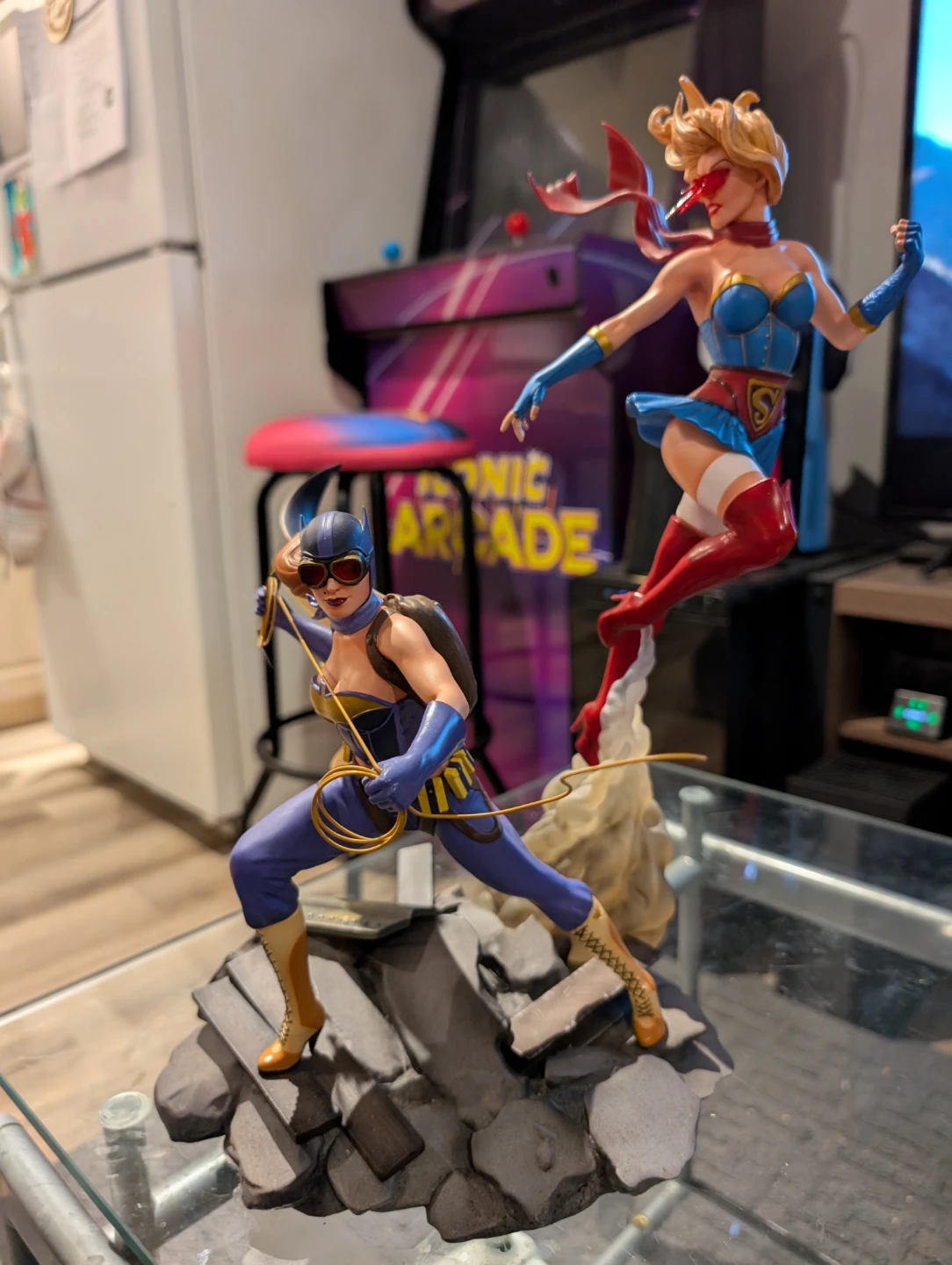 DC comics bombshell celebration statue