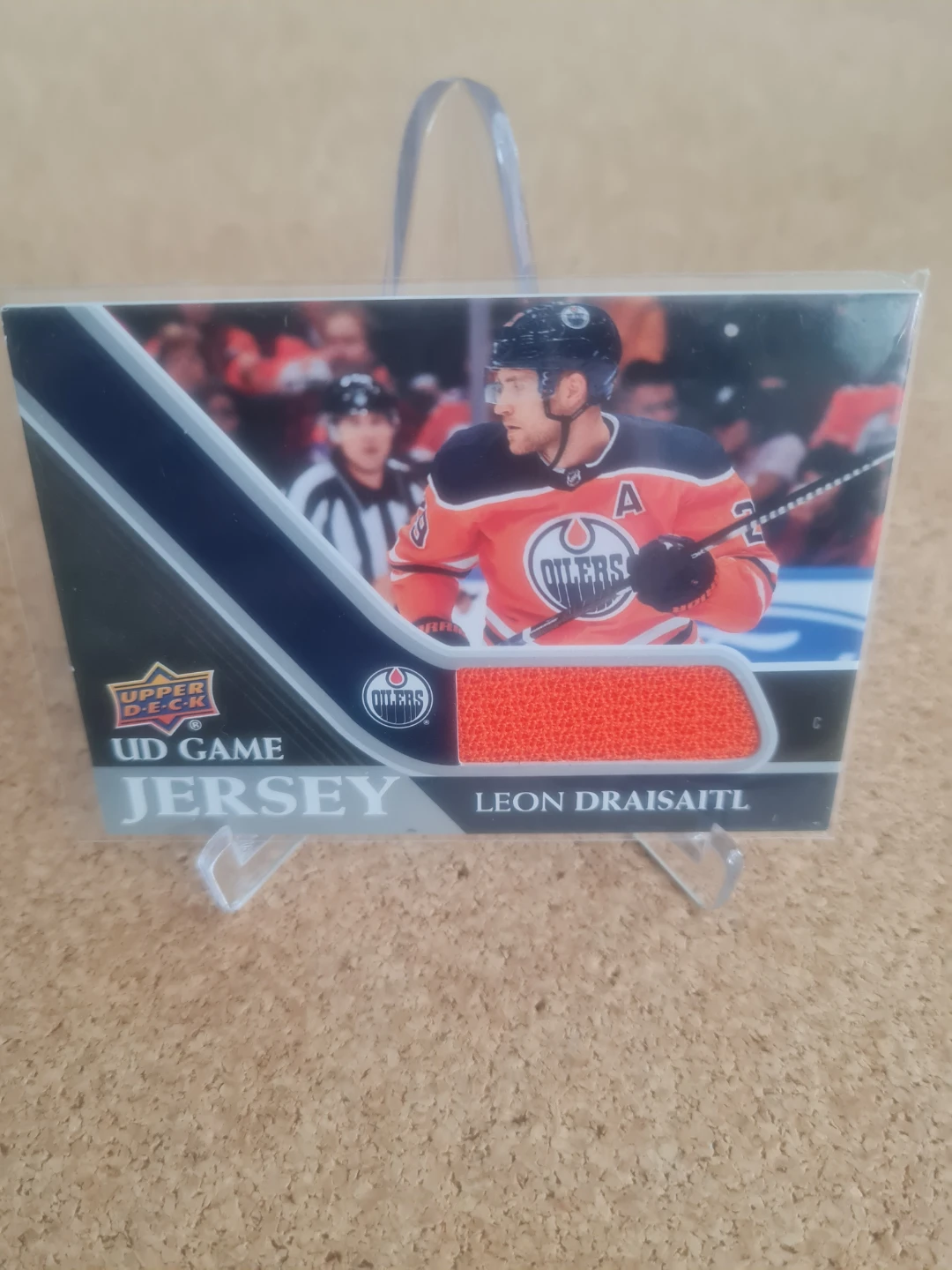 Upper Deck Leon Draisaitl UD Game Jersey Hockey Card
