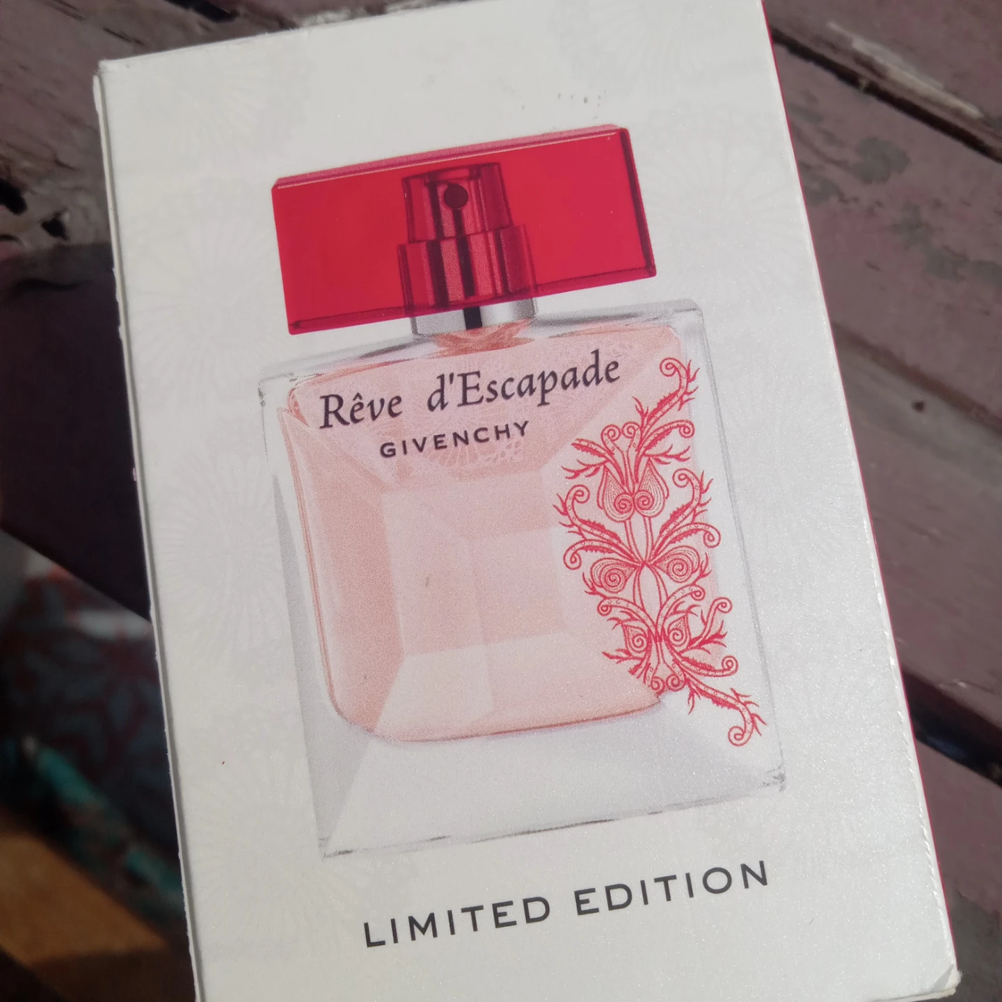 Givenchy rêve d'escapade edt women's fragrance - photo 3
