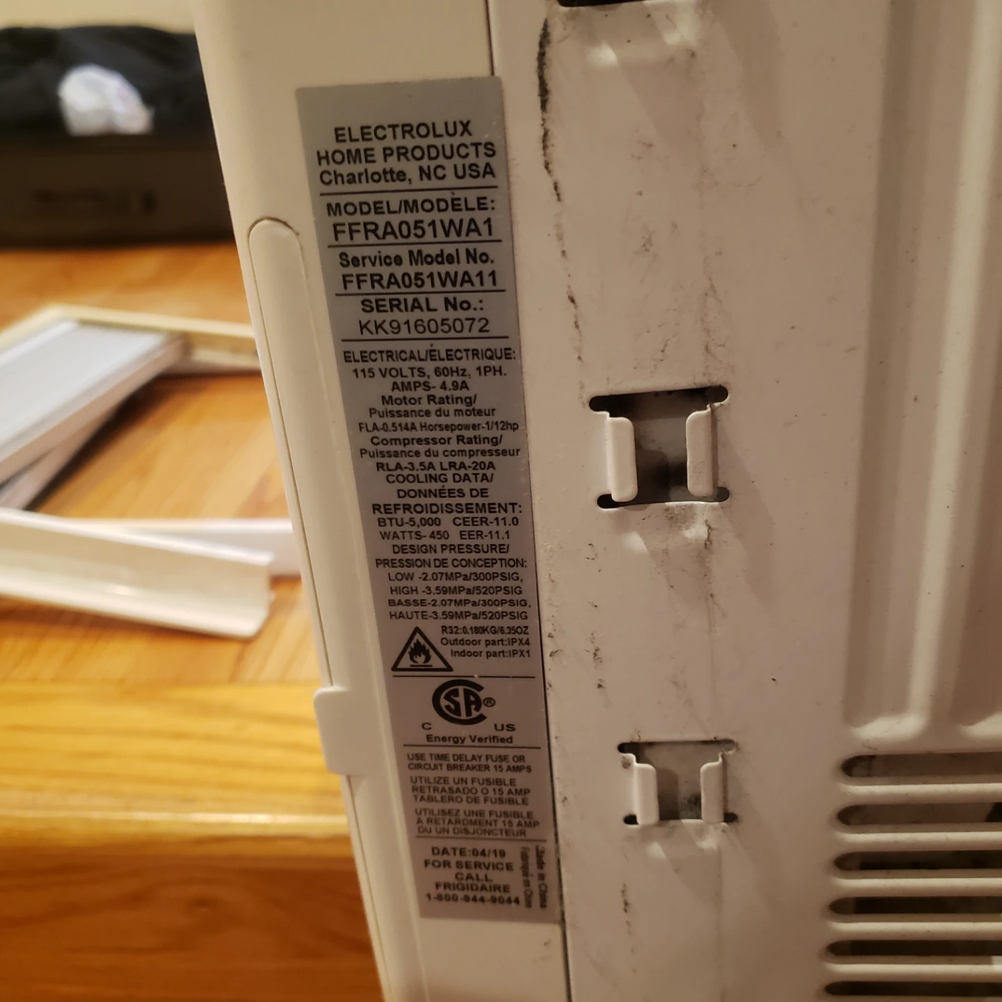 Frigidaire Window Air Conditioner FFRA051WWA1 - photo 2