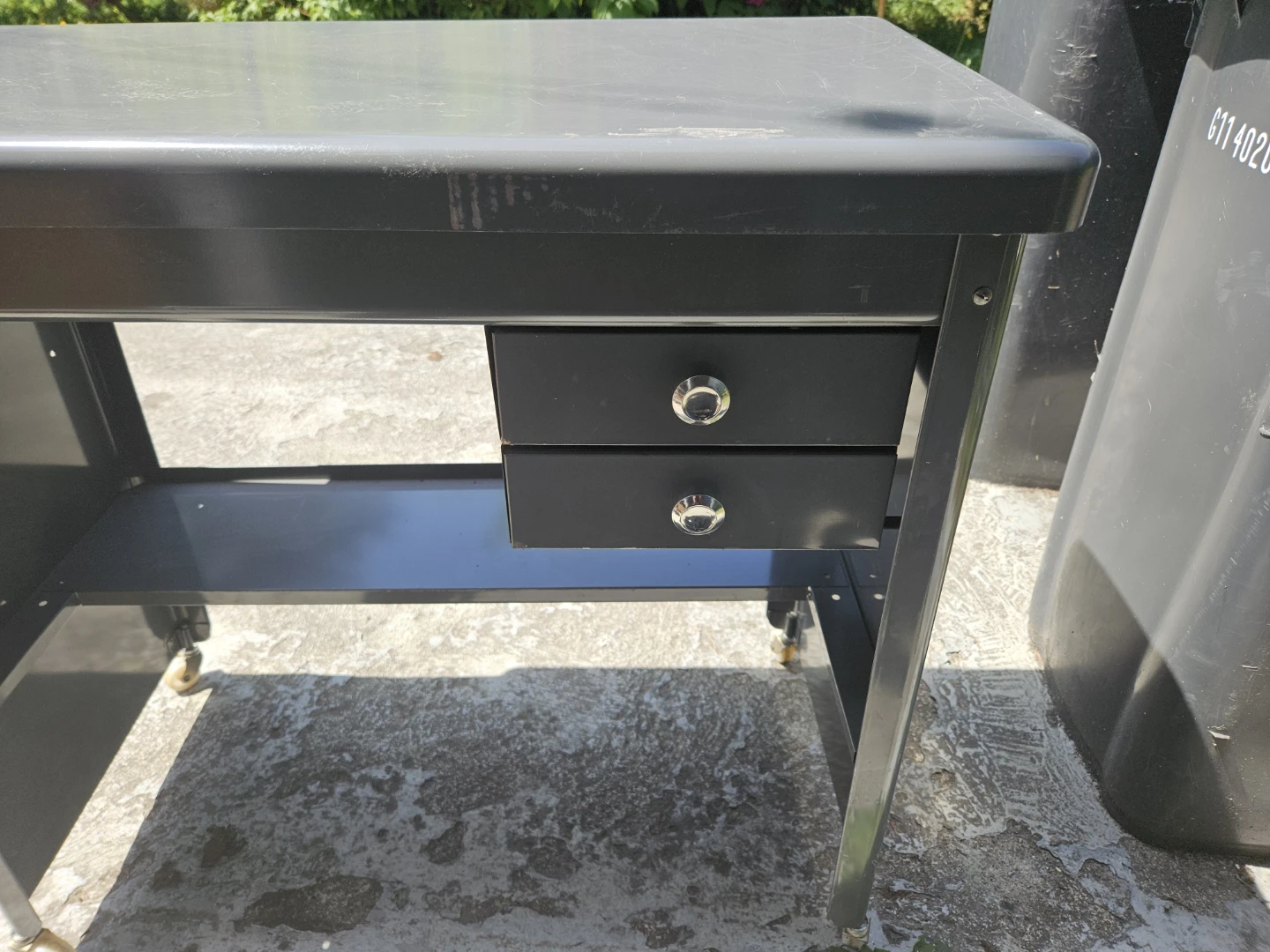 Grey Metal Desk with Drawers - photo 3