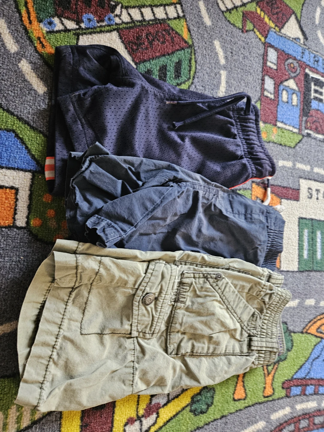 2t Bundle of boys' shorts