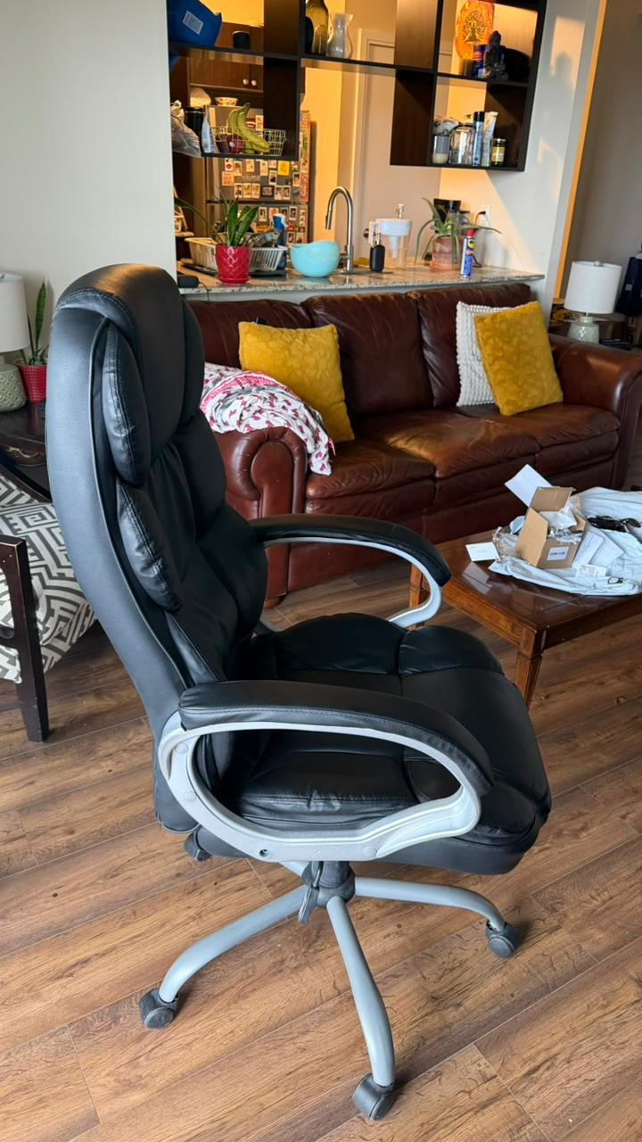 Black Executive Office Chair - photo 5