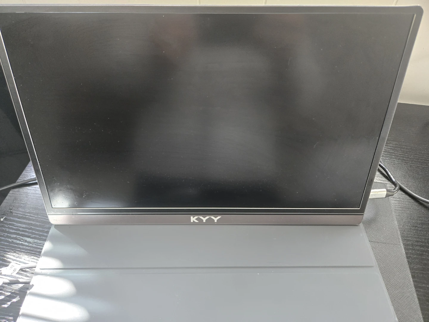 Expandable Monitors plus Full size monitor - photo 2