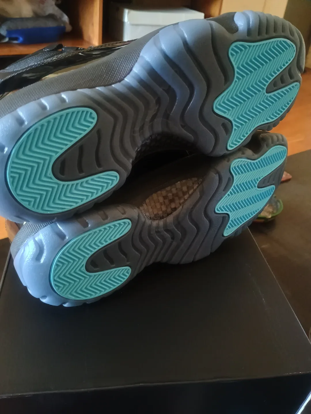 Air Jordan 11 Retro  Gamma" - Size 9.5 - photo 2