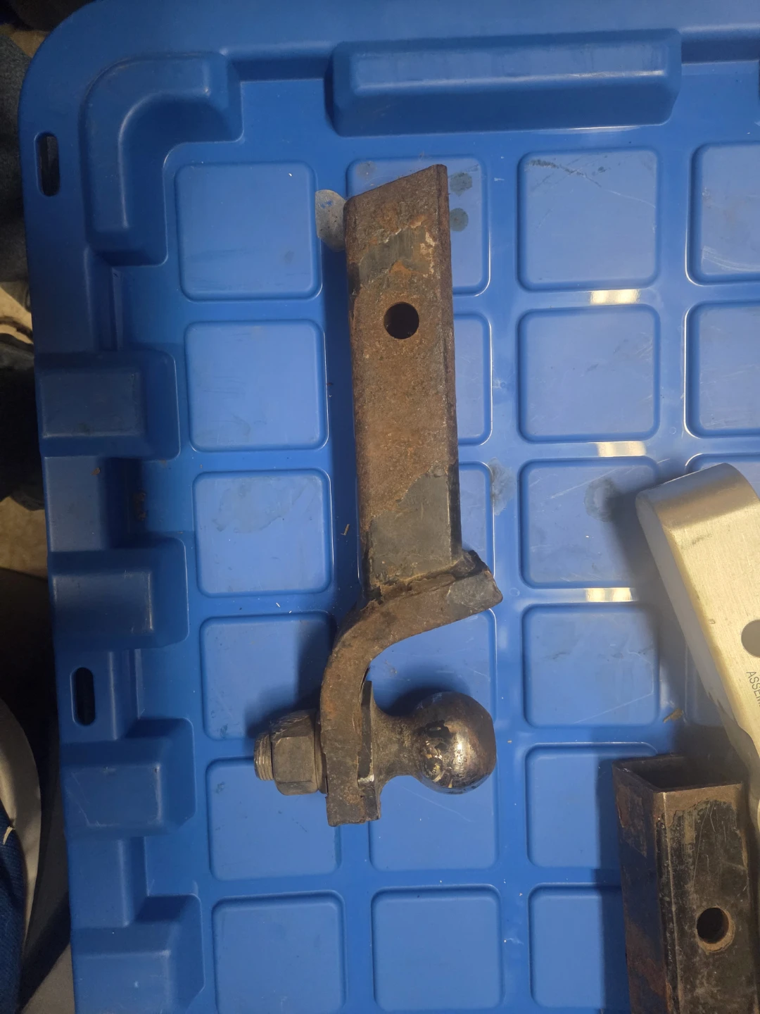 Trailer Hitch Ball Mount