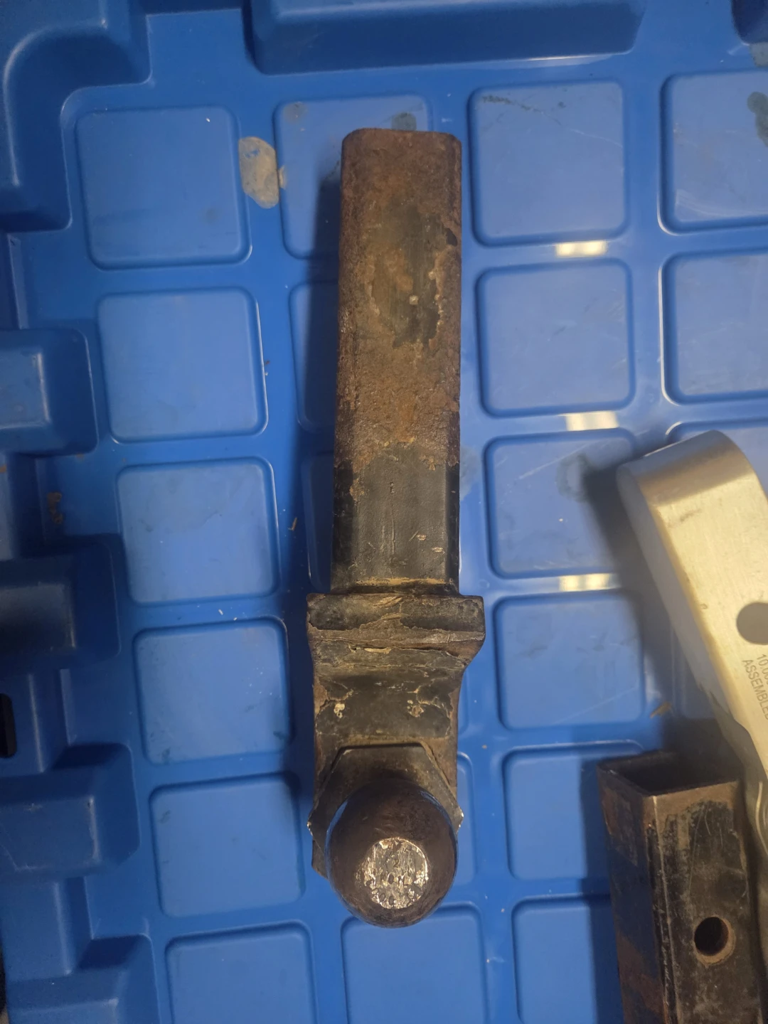 Trailer Hitch Ball Mount - photo 2