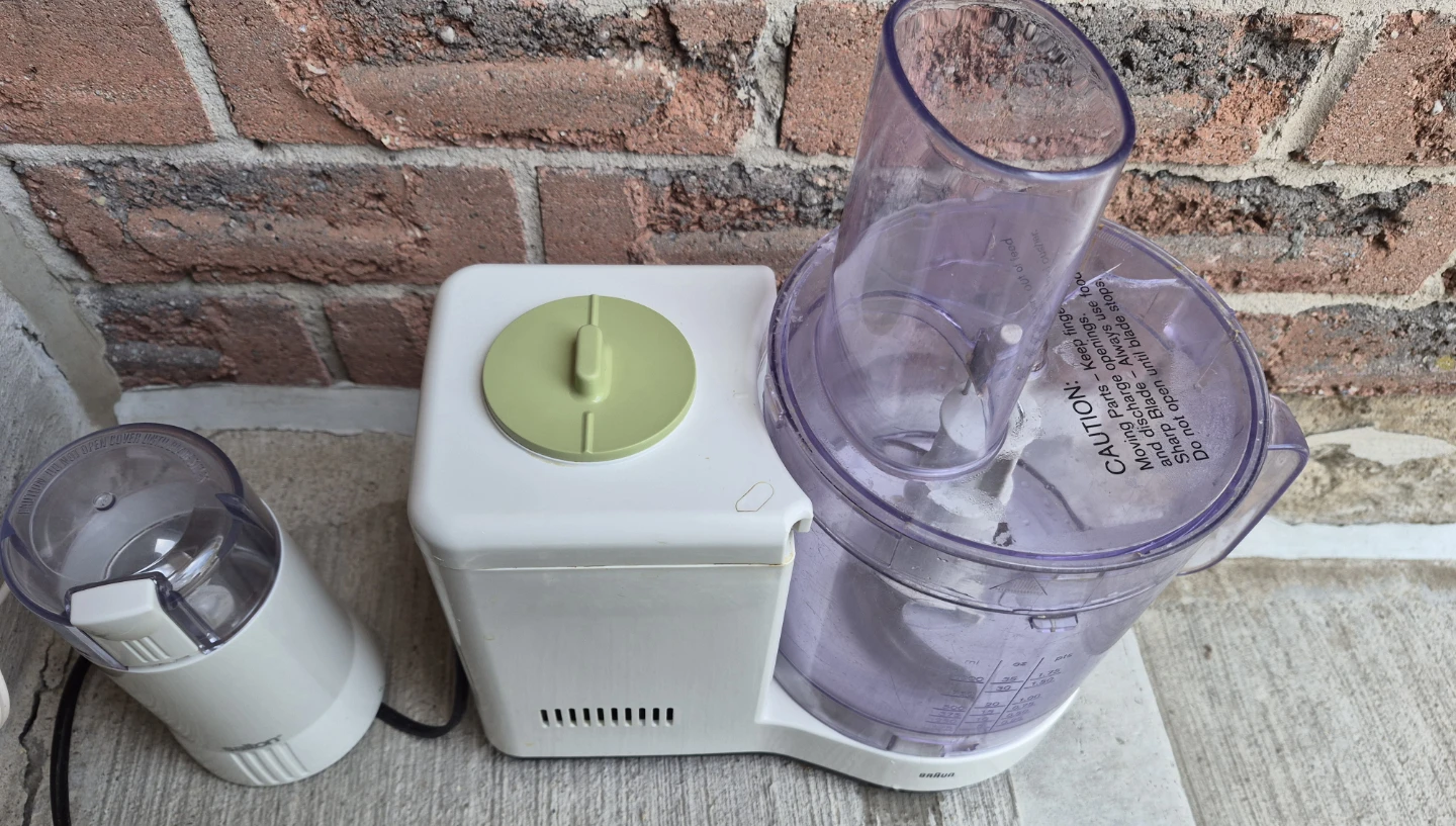 Braun Food Processor and Salton grinder