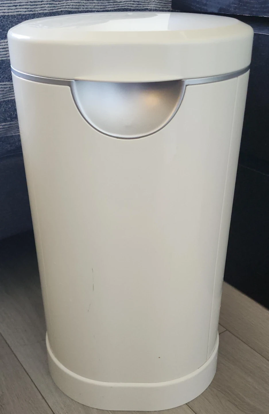 Munchkin Diaper Pail