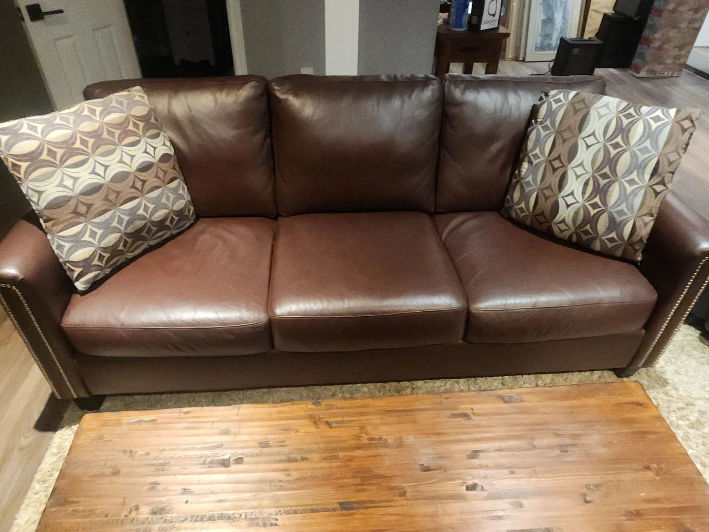 Brown Raw Hide Leather 3-Seater Sofa.P/U CLARKSON - photo 2