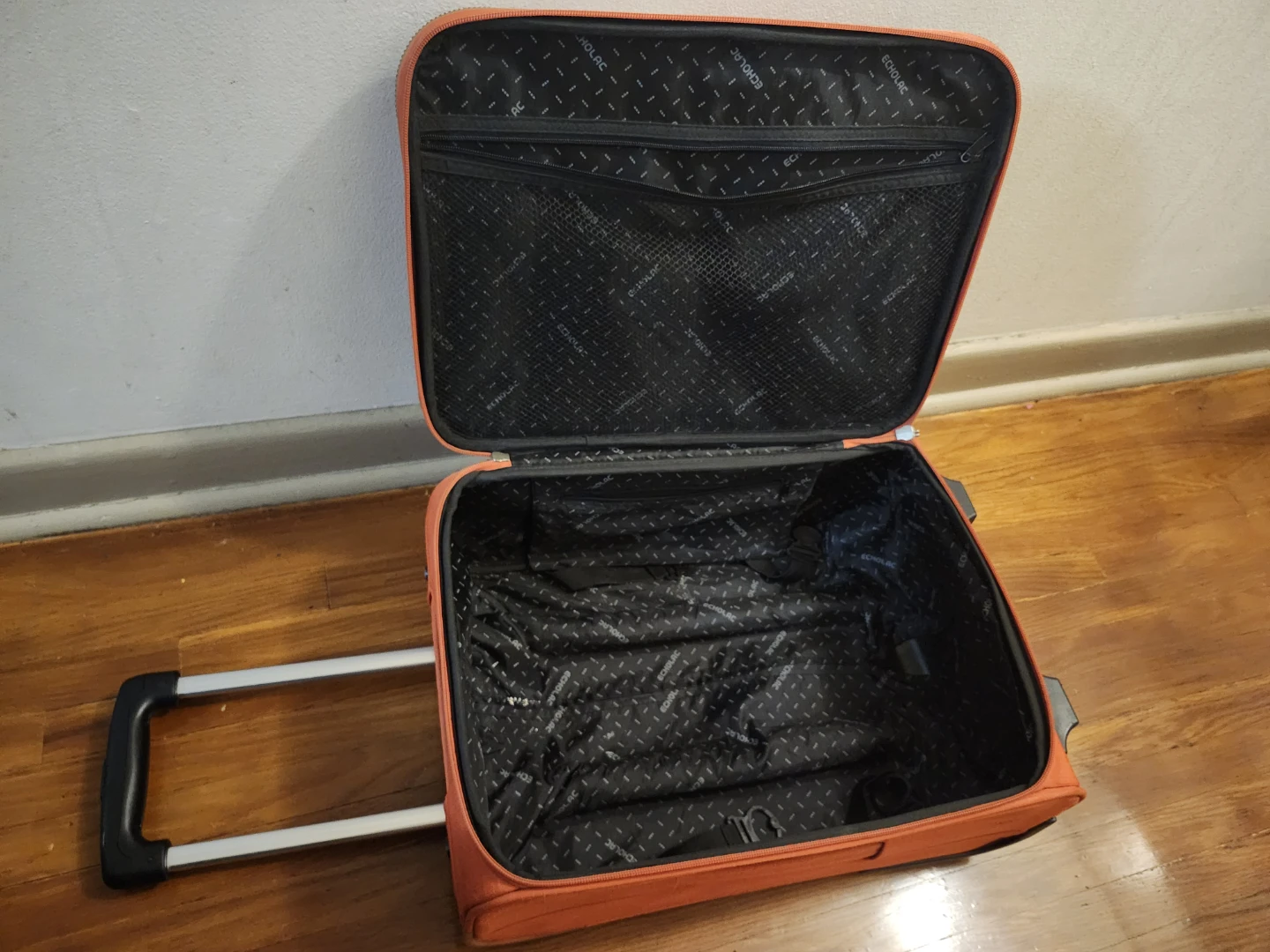 Orange Echolac Carry-On 2-wheel Suitcase - photo 4