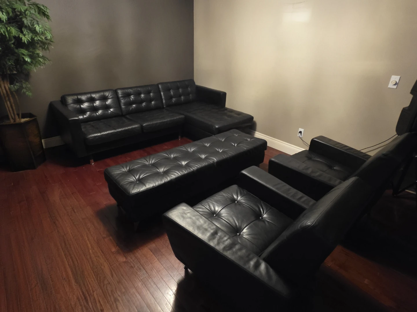 Black Tufted Leather Sofa Set with Ottoman and Chairs - photo 5