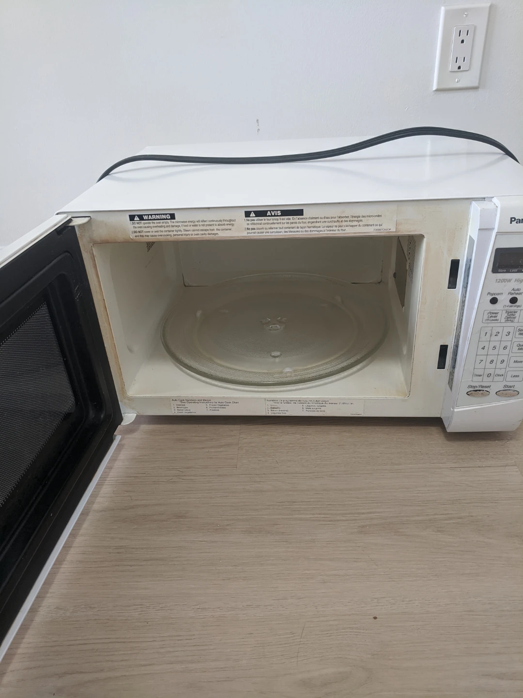 Panasonic 1200W  Microwave - photo 4