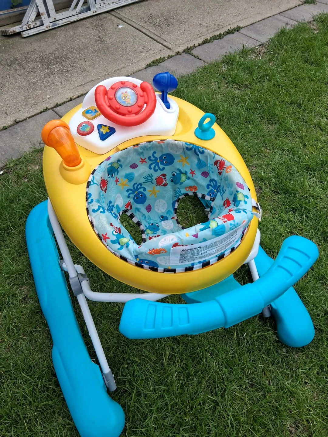 Baby Walker Activity Center - photo 3
