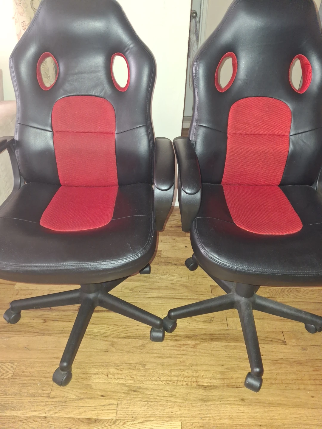 Set of 2 Black and Red Gaming Chairs - photo 3