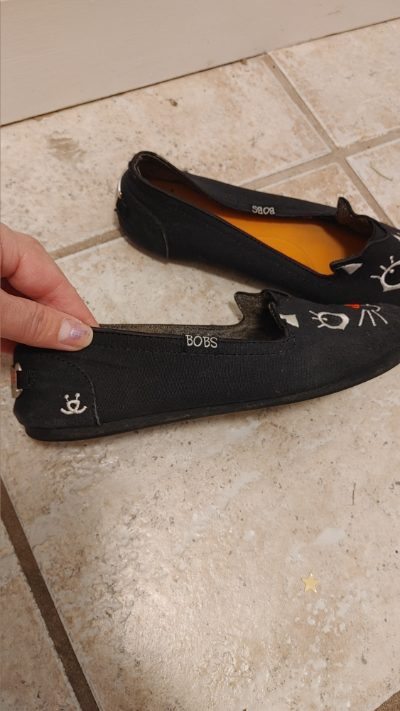 Bobs by Skechers Women's Black Cat Face Flats Size 7.5 - photo 4
