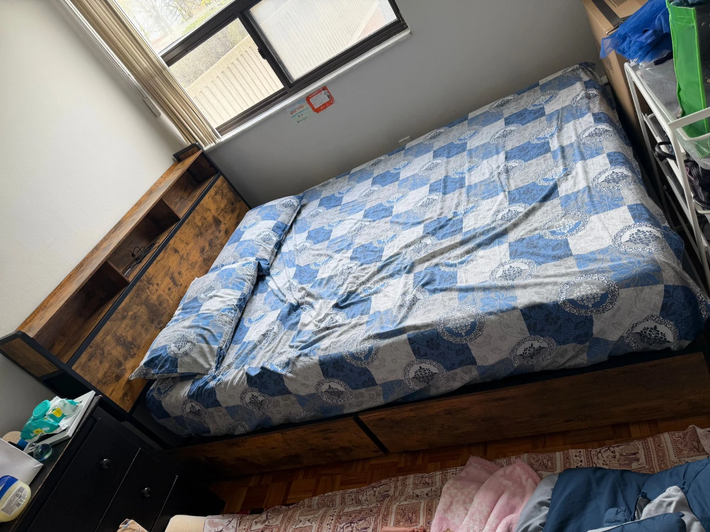 Queen Size Bed Frame with Headboard and Shelves - photo 2