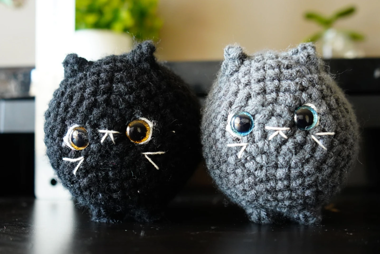 Crocheted Cat Plushies (Black & Grey)