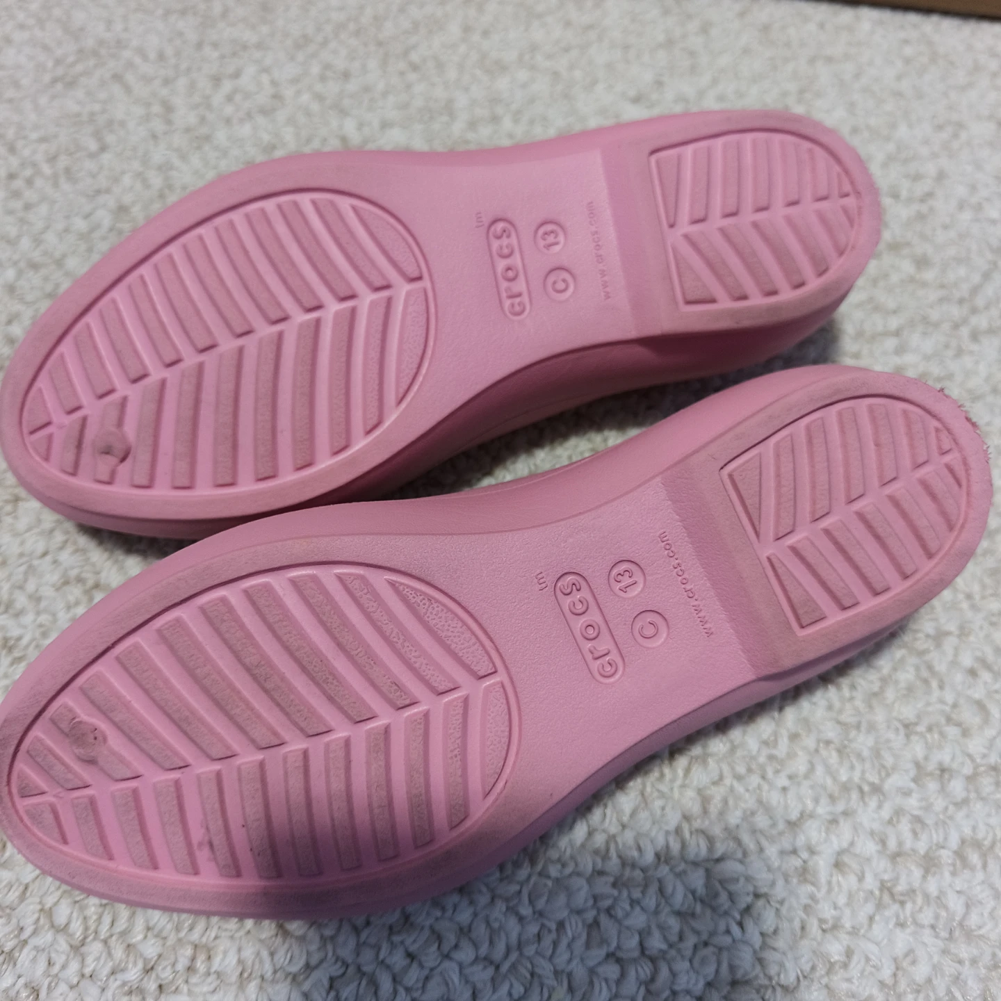 Crocs Kadee II Deer Flats - Pink Size 13 - photo 2