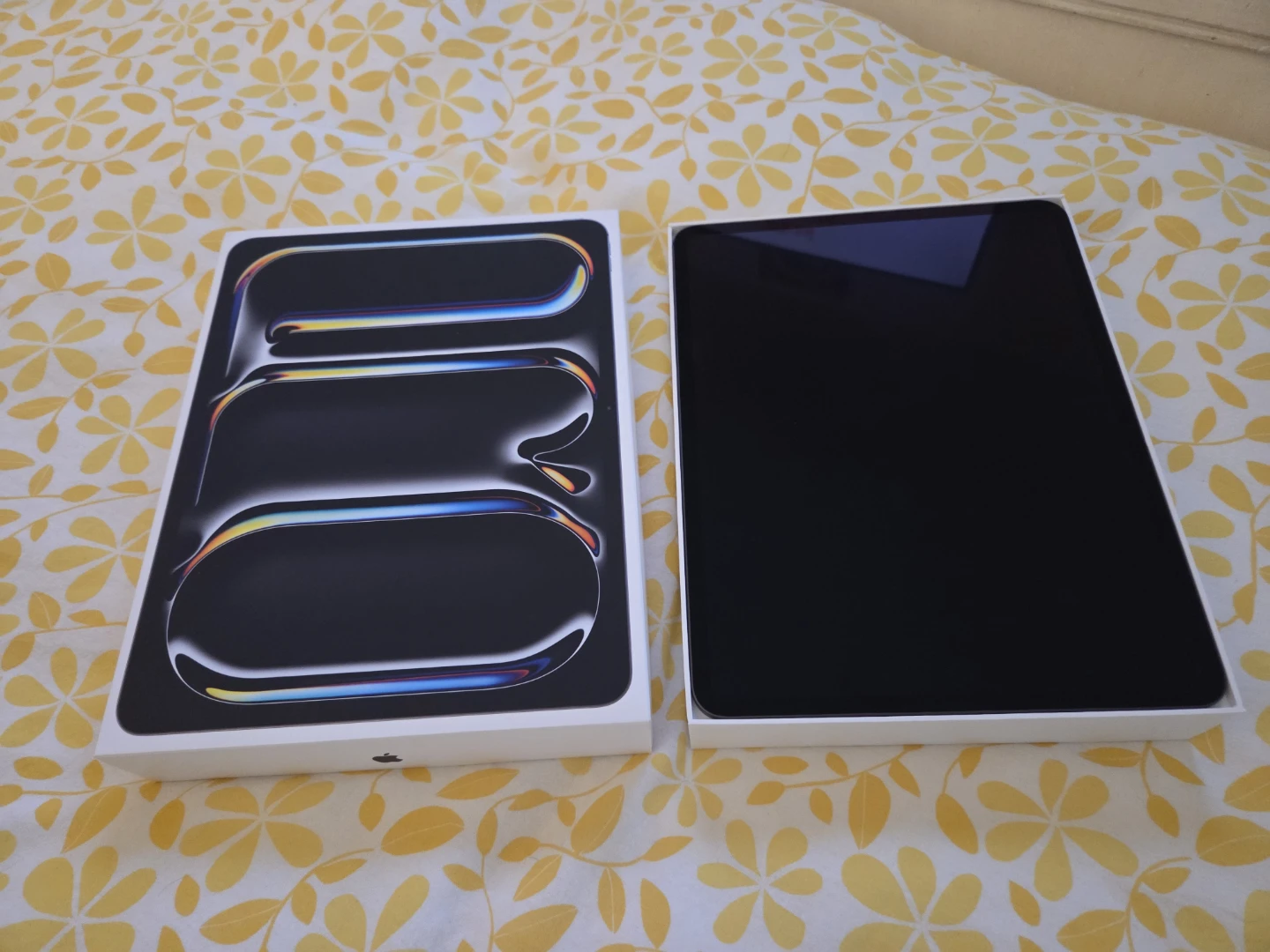 Apple iPad Pro - photo 2