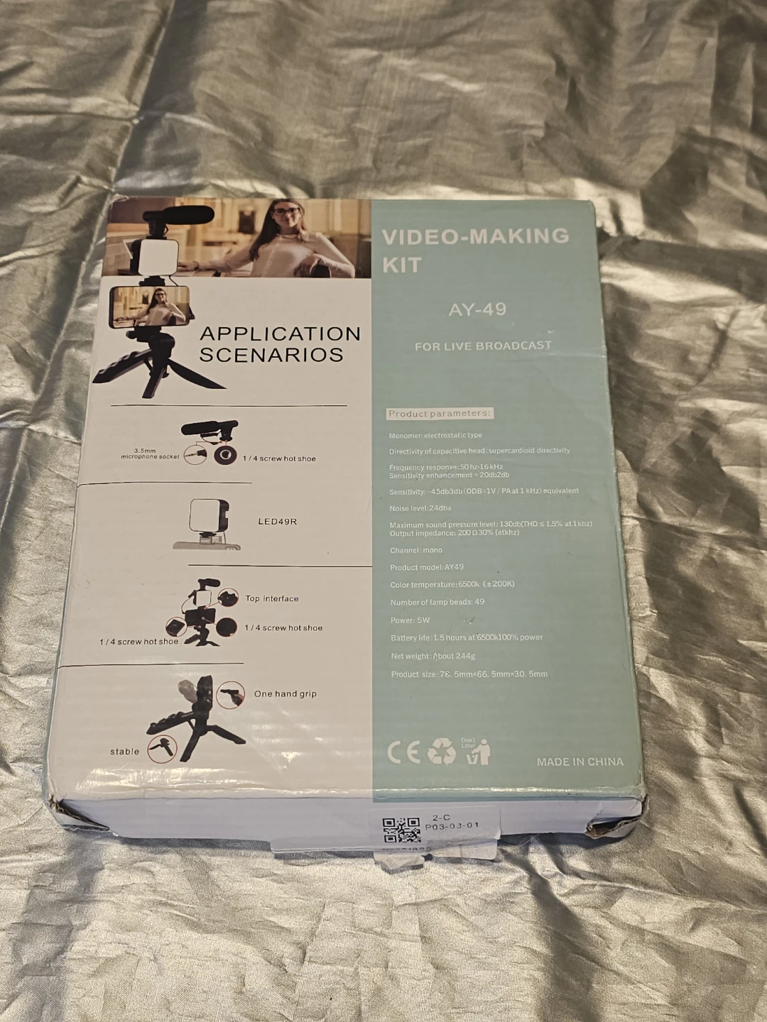 Video-Making Kit AY-49 with Microphone and LED Light - photo 2