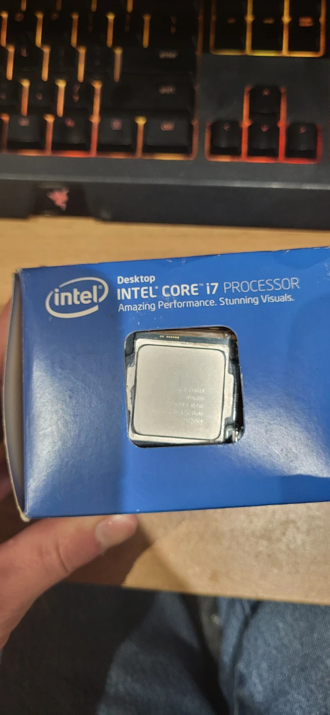 Intel Core i7-4790 Processor LGA1150 - photo 2