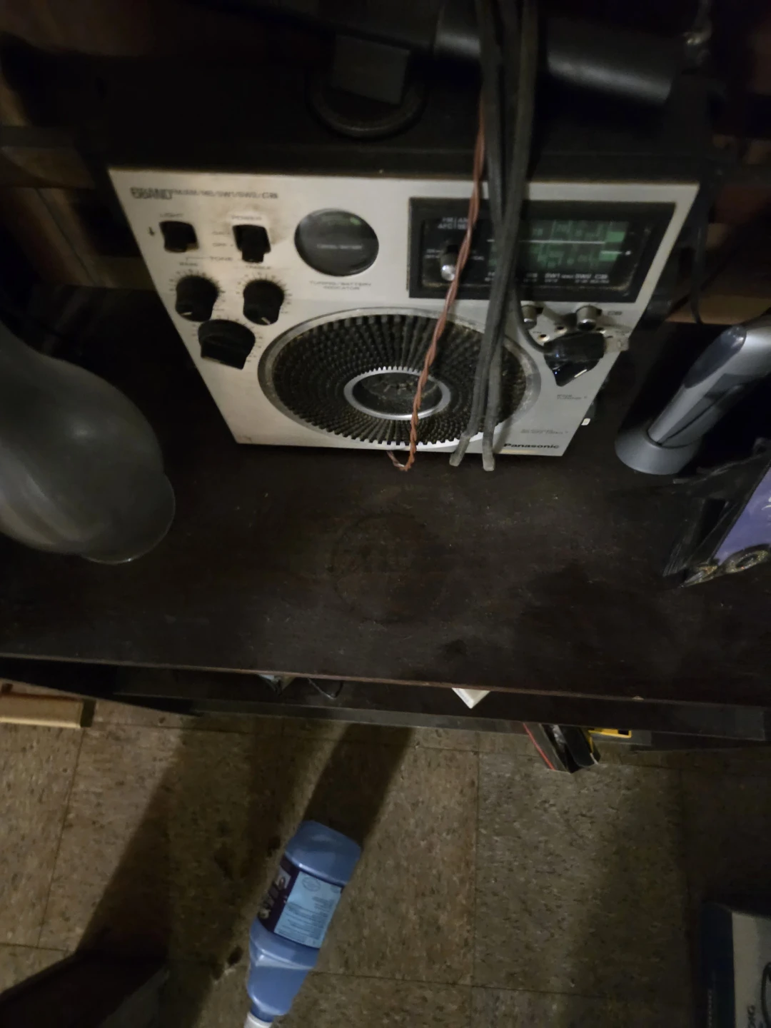 Panasonic RF-1130 AM/FM/SW/LW/CB Radio - photo 3