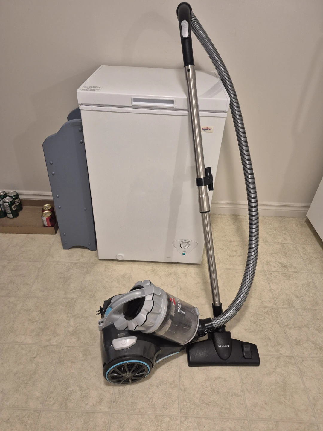 Bissell CleanView Bagless Vacuum Cleaner