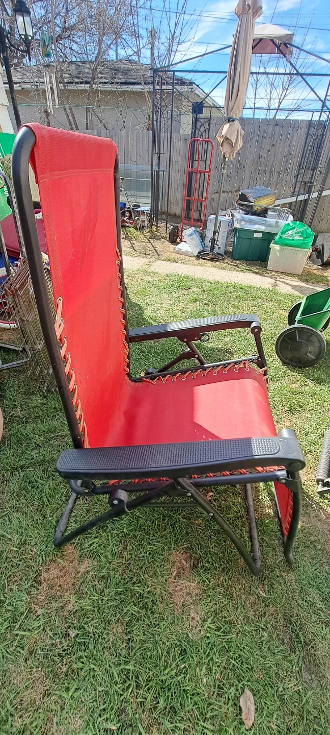 Red Zero Gravity Chair - photo 2