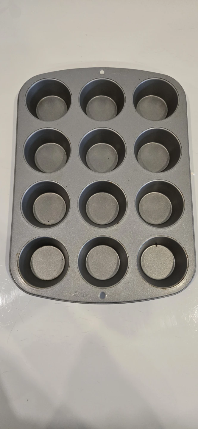 12-Cup Muffin Pan