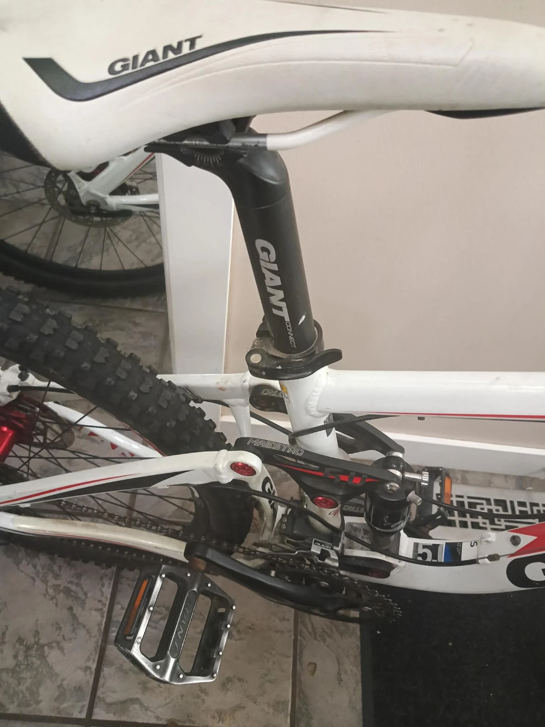 Giant Trance X Mountain Bike - photo 2