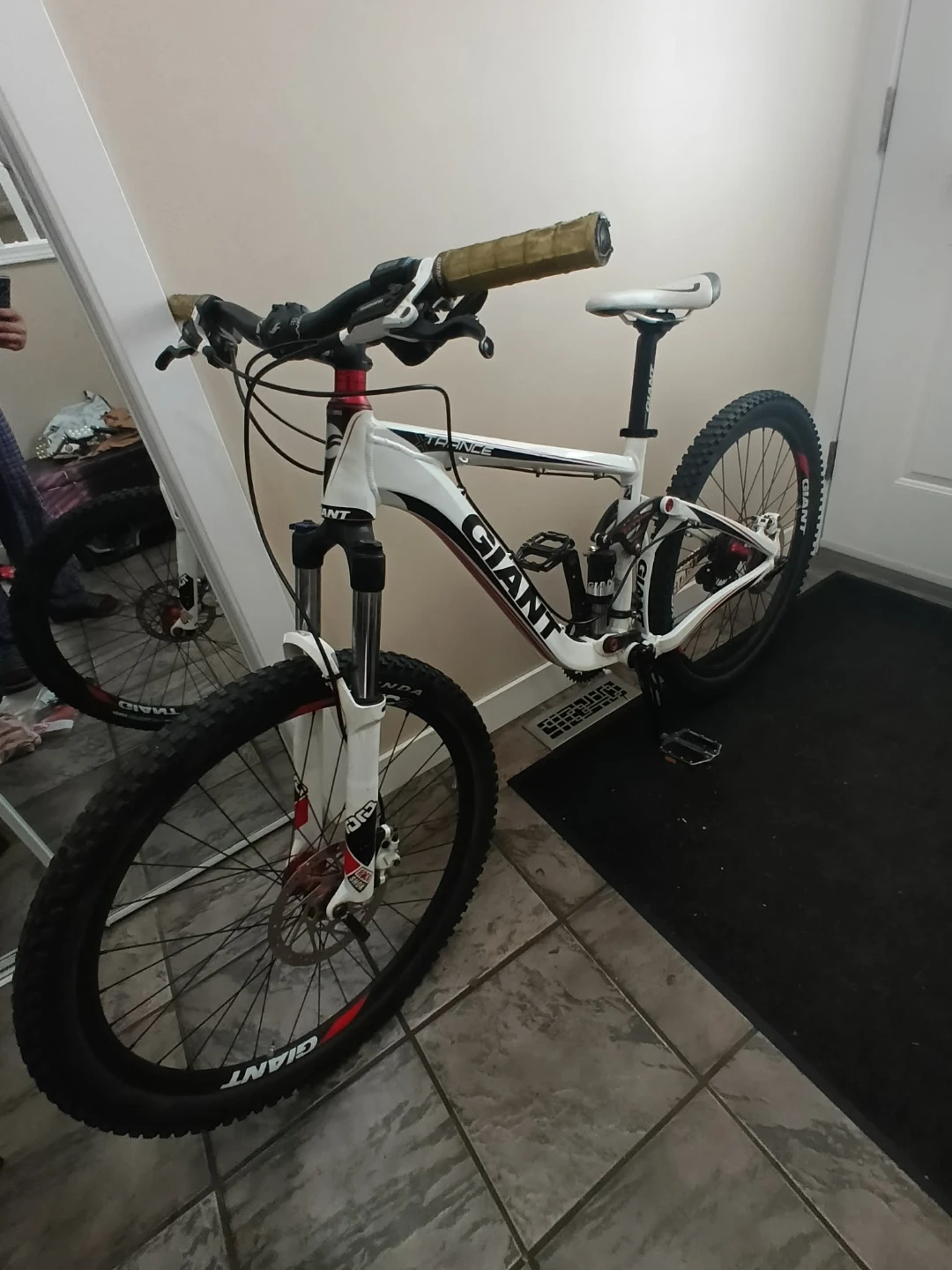 Giant Trance X Mountain Bike - photo 4