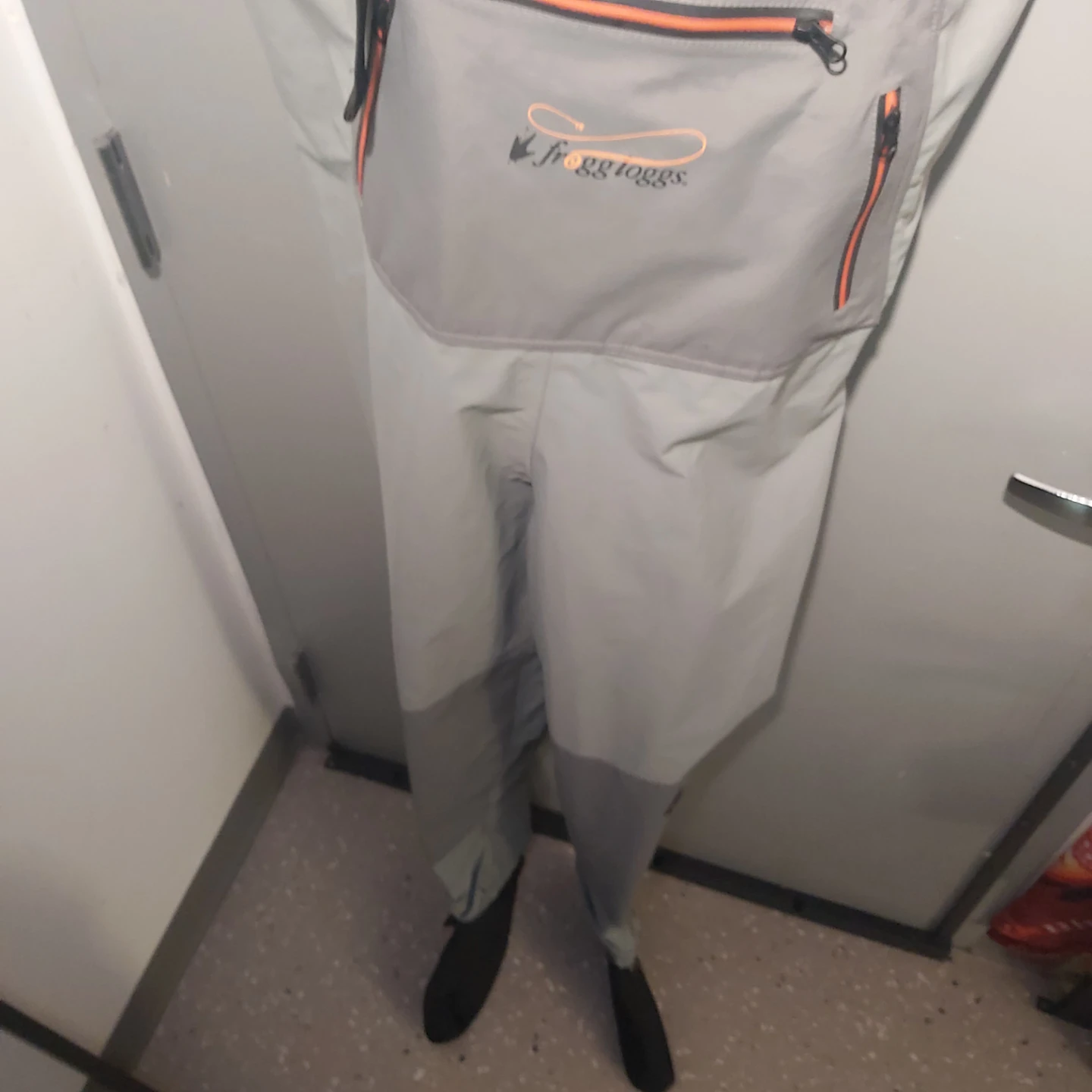 Frogg Toggs Waders Size L