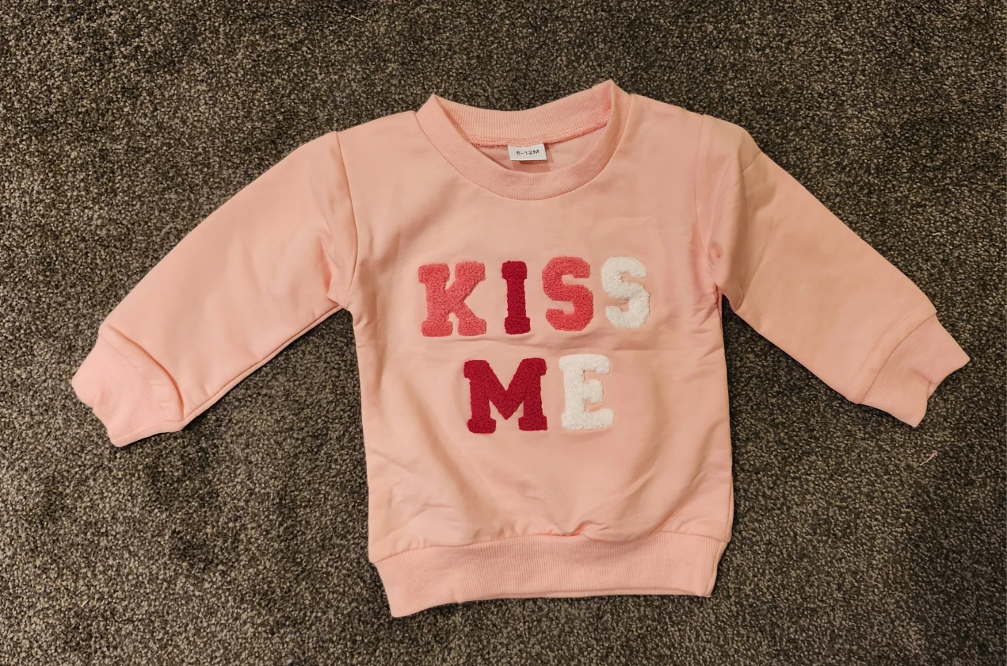 Girls "Kiss Me" & Rainbow Sweatshirt Set with Ruffled Pants - photo 2