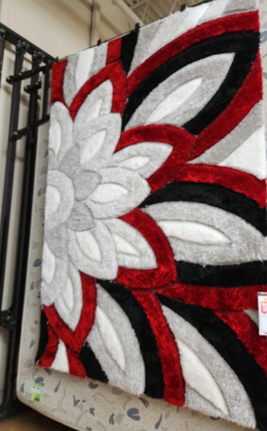 ECHO 200 X 290 Rug - Red/Grey