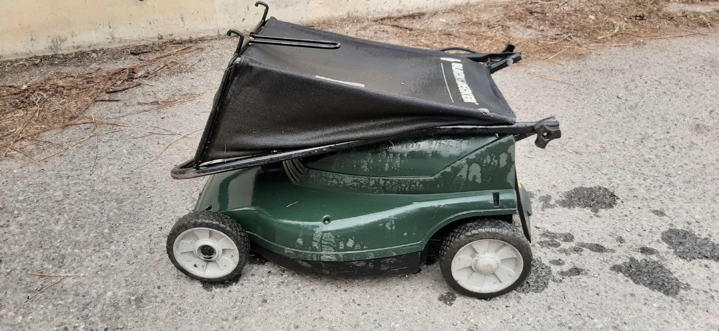 Black & Decker Electric  Mulching Mower - photo 5