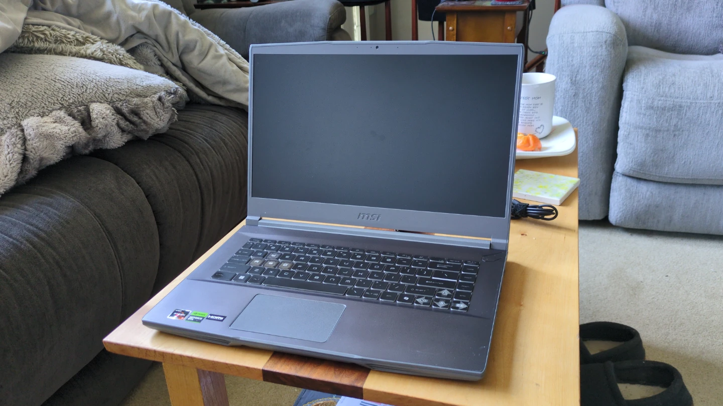 MSI thin A15 gaming laptop (READ DESCRIPTION)