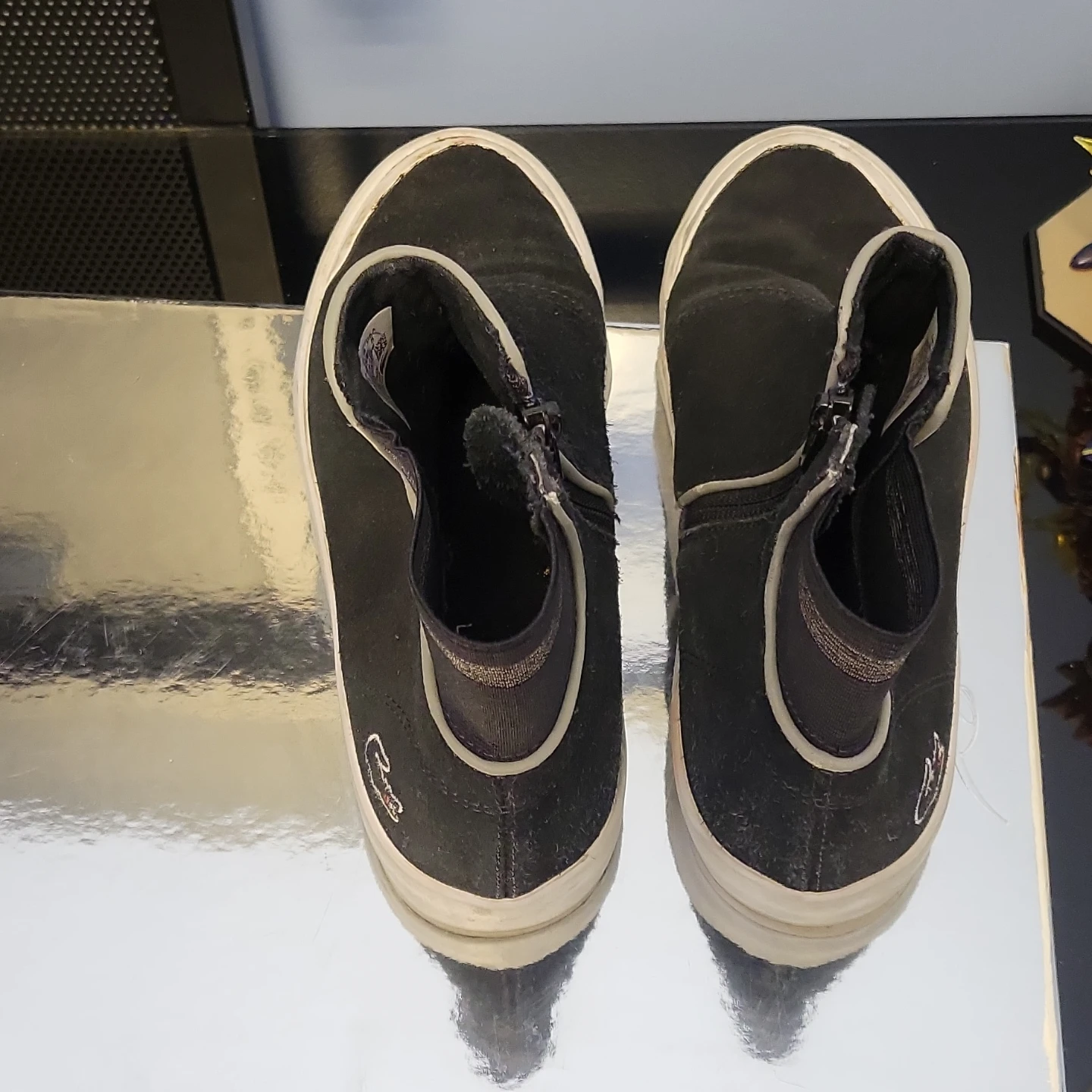 Lacoste Black Suede High Top Sneakers with Zipper - photo 2