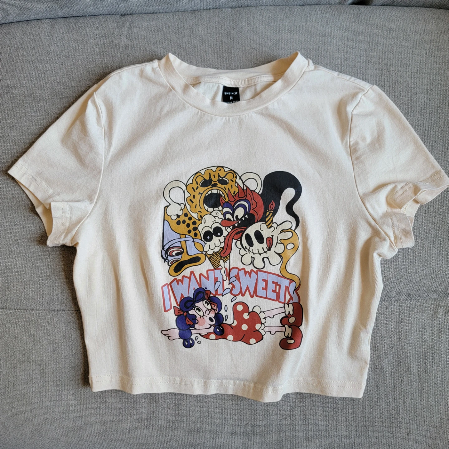 SHEIN X Graphic Crop Top - photo 4
